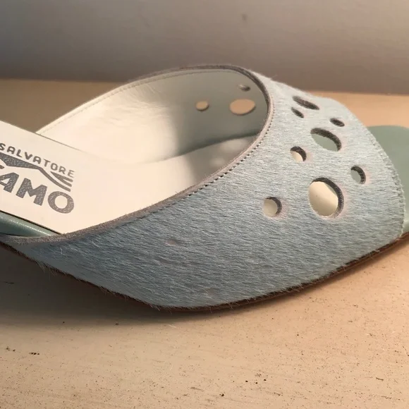 SALVATORE FERRAGAMO COLLECTION SANDALS - Picture 11 of 16